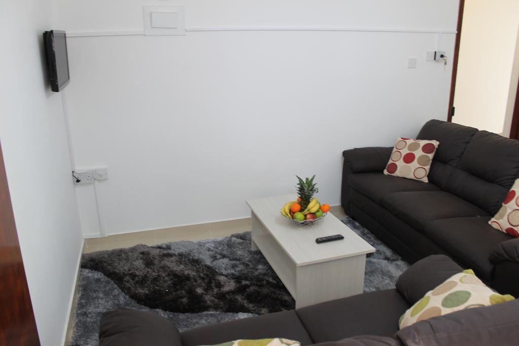 Tiffany City Apartments Larnaca Room photo